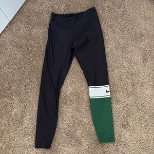 Nike DryFit Leggings, Size S